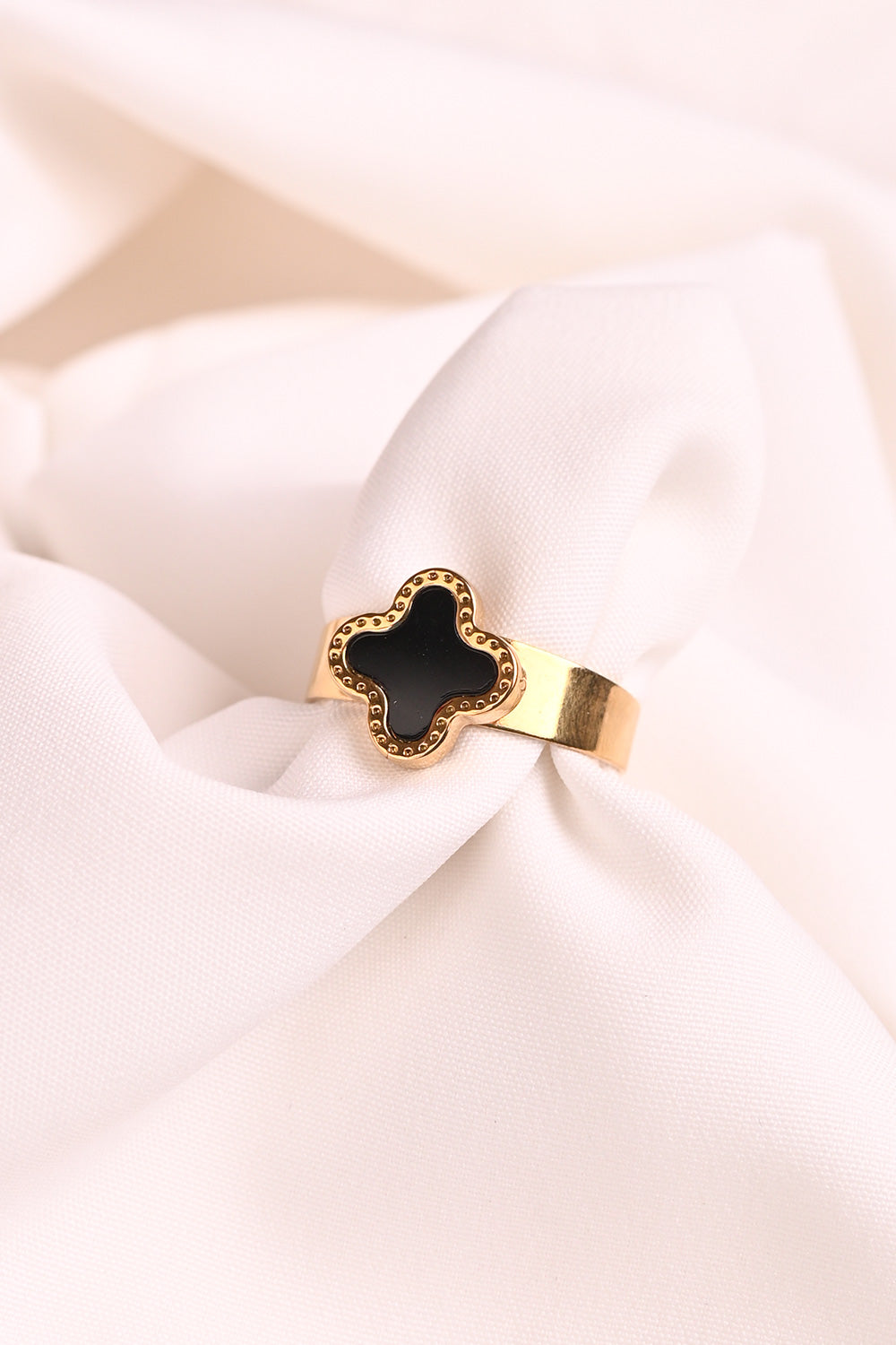 CZ-045 | black clover ring