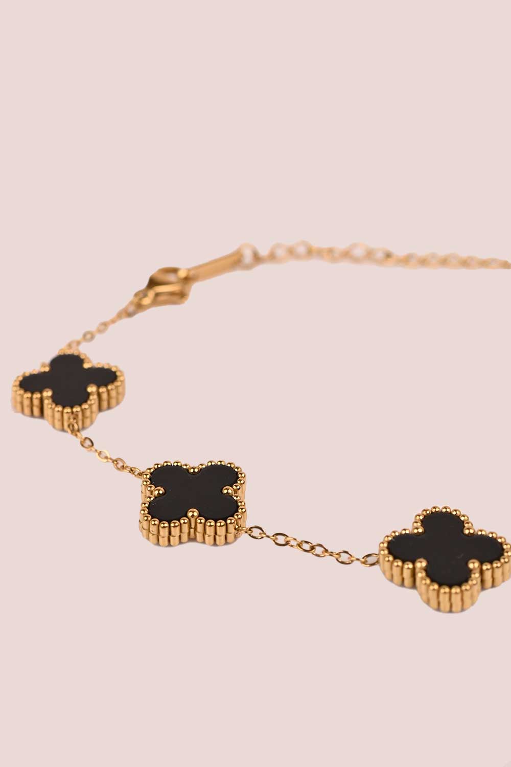 CZ-046 | white clover bracelet