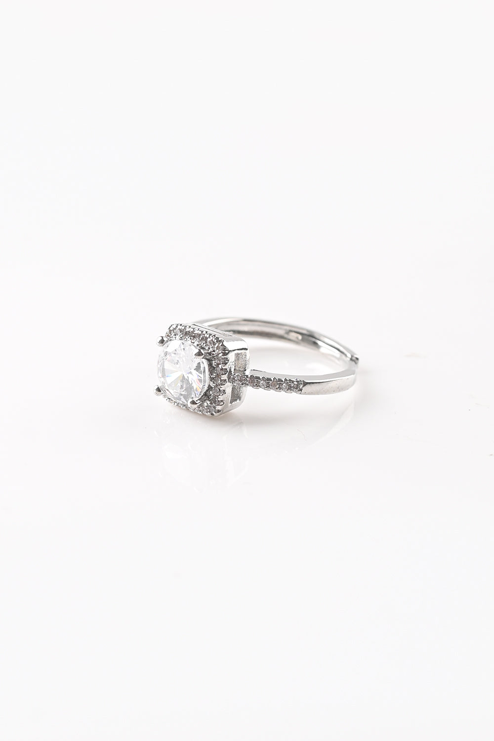 CZ-157 | Love Ring