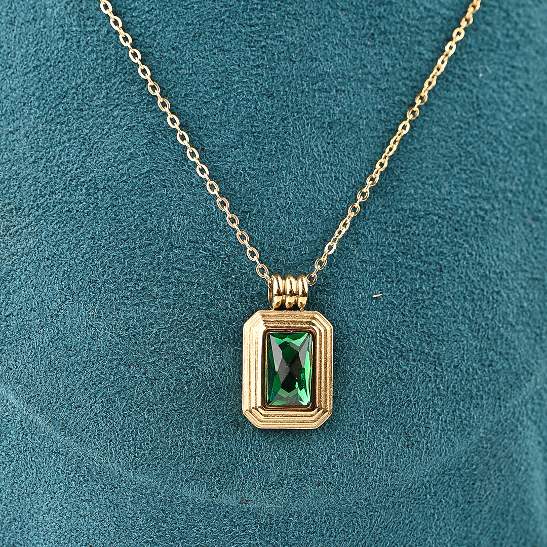 CZ-356 | Emerald Stone