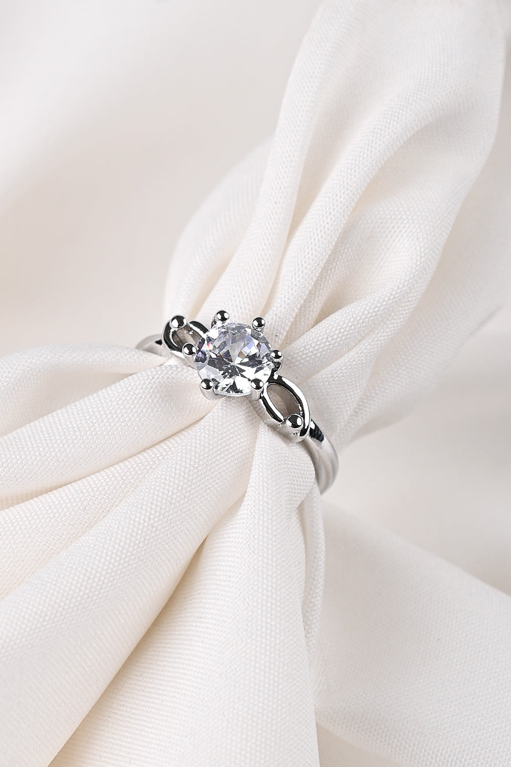 CZ-322 | Crown Ring