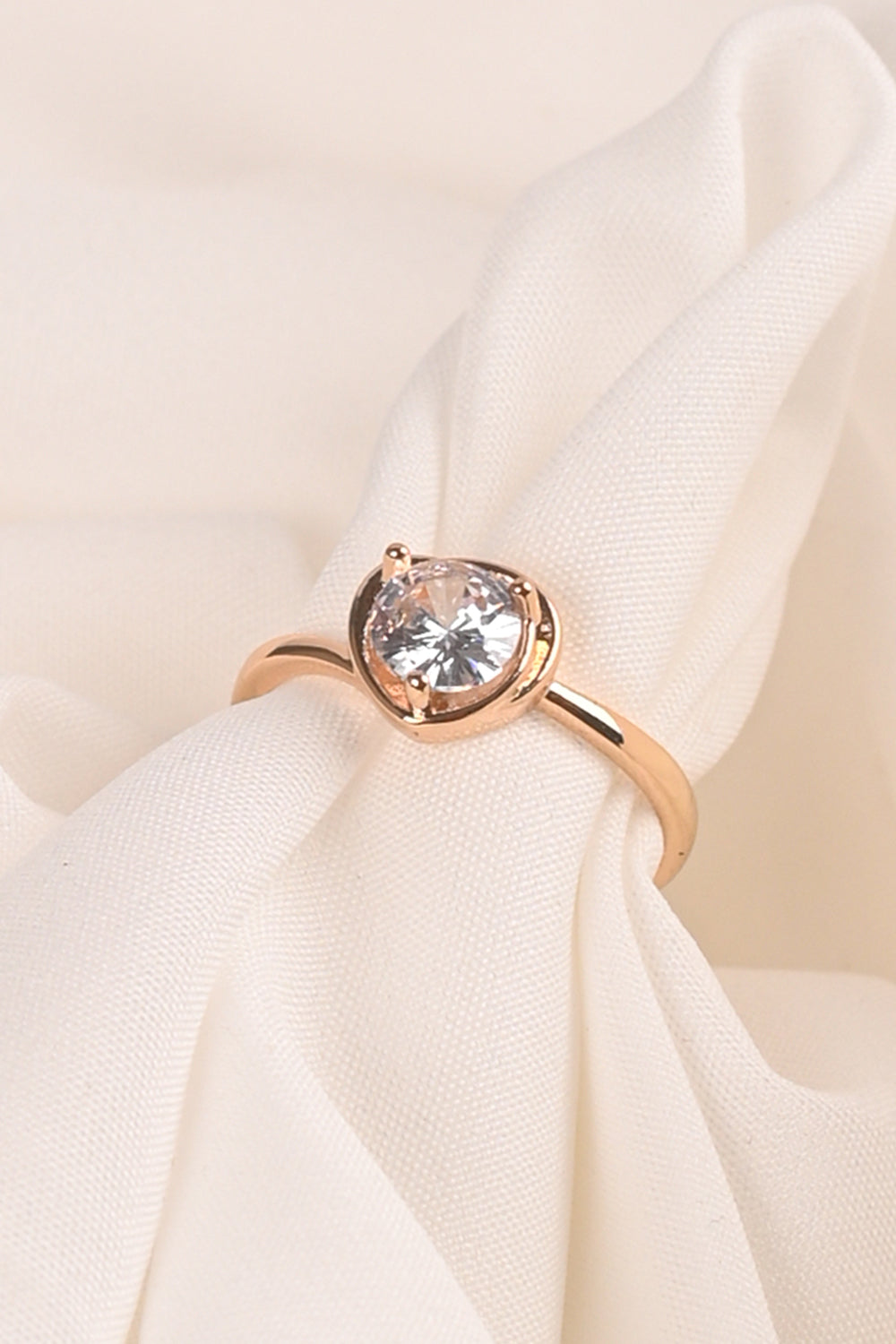 CZ-113 | Heart Shape Ring