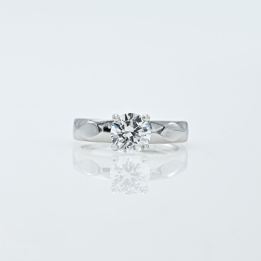 CZ-533 | Love Ring