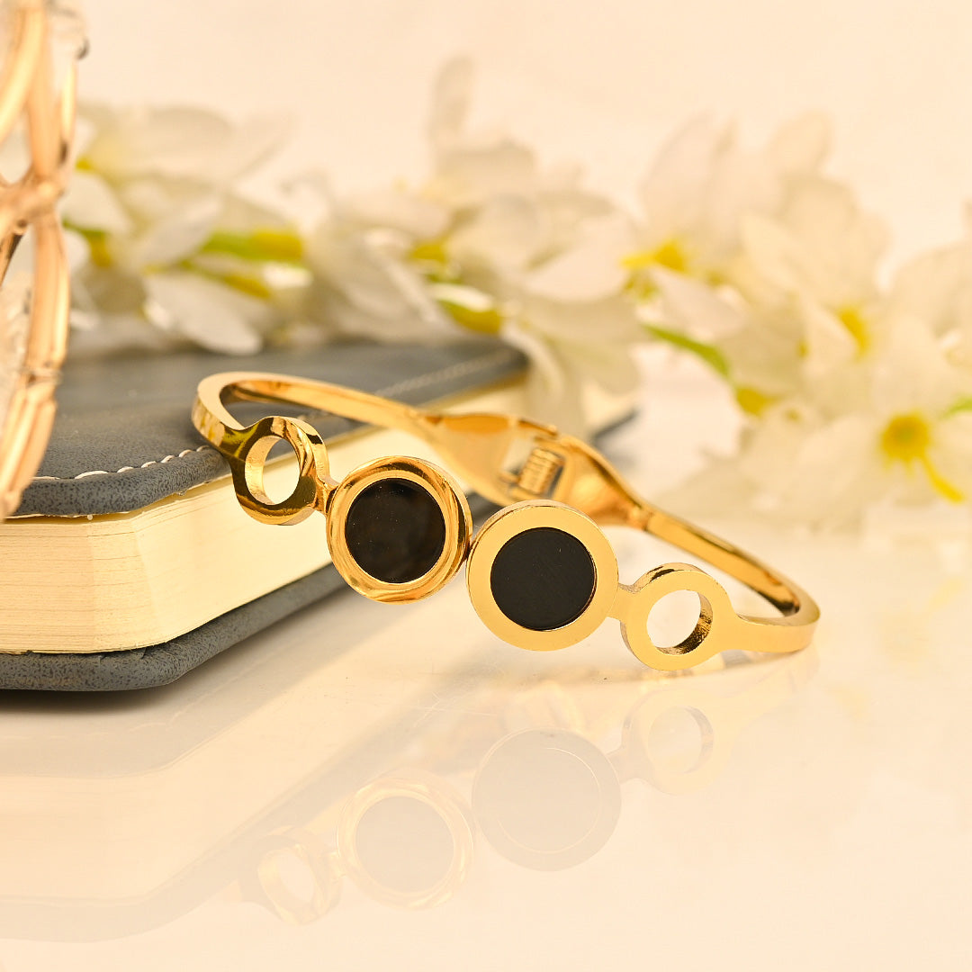 CZ-467 | Disc Handcuff