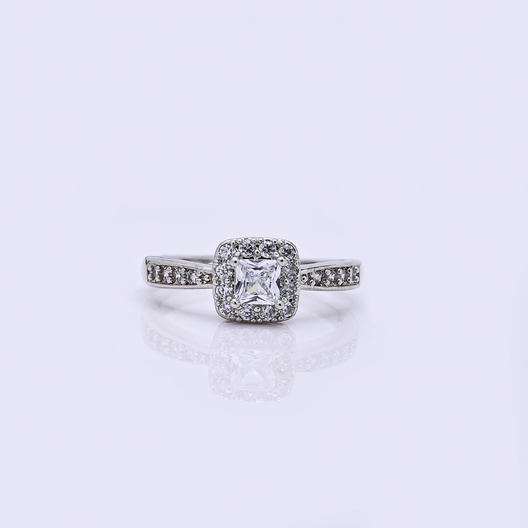 CZ-377 | Zircon Ring